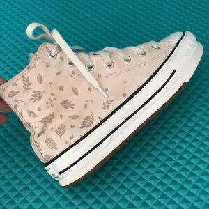 CONVERSE Chuck Taylor All Star Big Girl EVA Lift High Top Platform Sneaker | 4.5